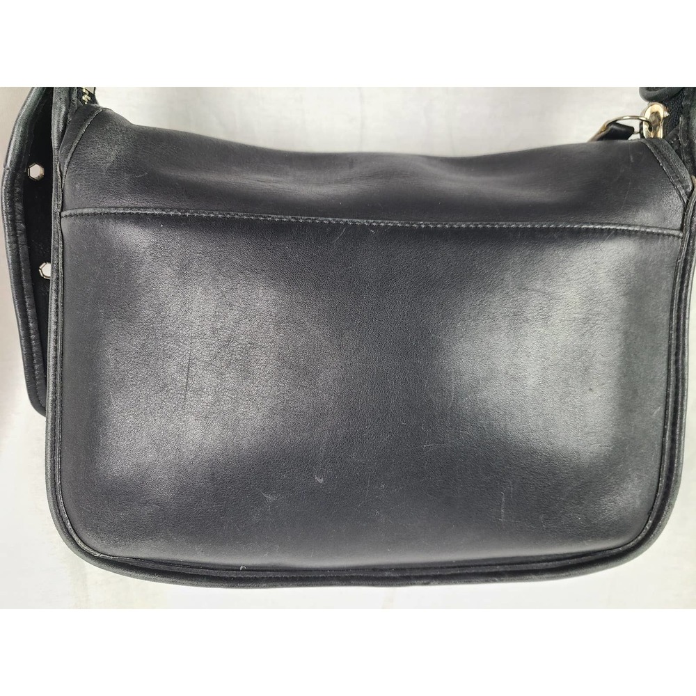 Coach Patricia Messenger Crossbody 9951